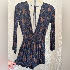 Mimi Chica Romper Navy Paisley Long Sleeve V Neck with Ruffled Shorts